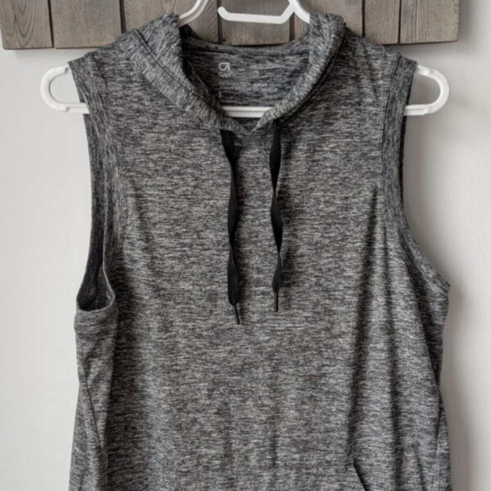 GAP Charcoal Sleeveless Ho